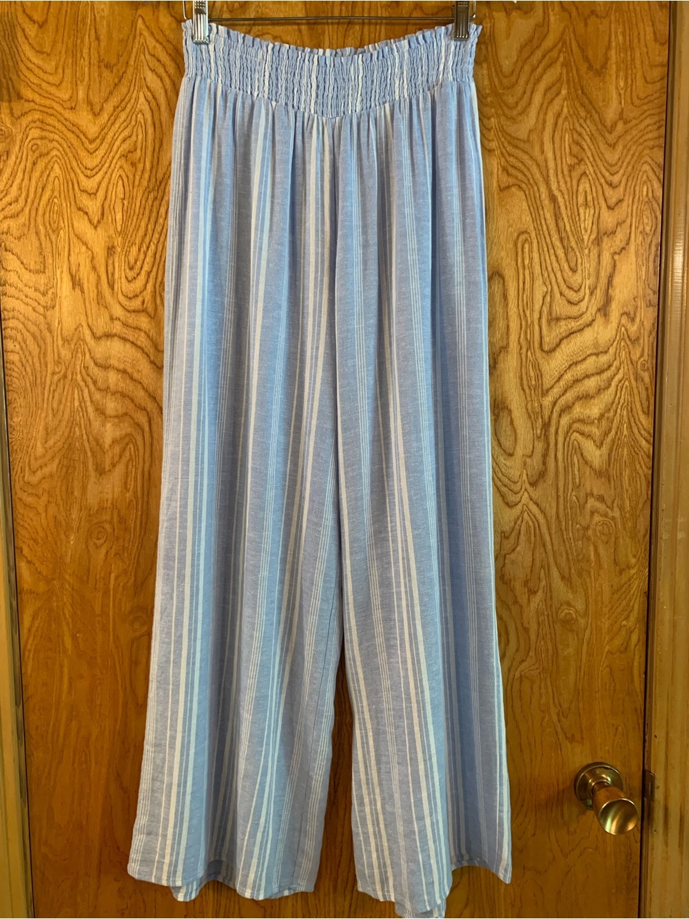 Ellen Tracy Pale Blue and White Striped Pants